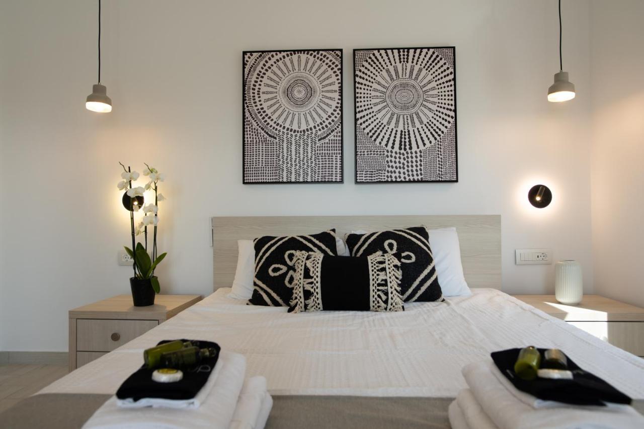 Tiffanys Villas Mykonos Town Exterior photo